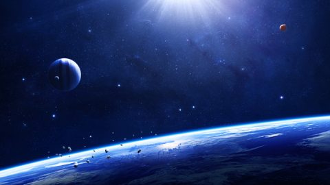 NguNkulunkulu Kuphela, Onobunjalo BoMdali, Onegunya Eliyingqayizivele